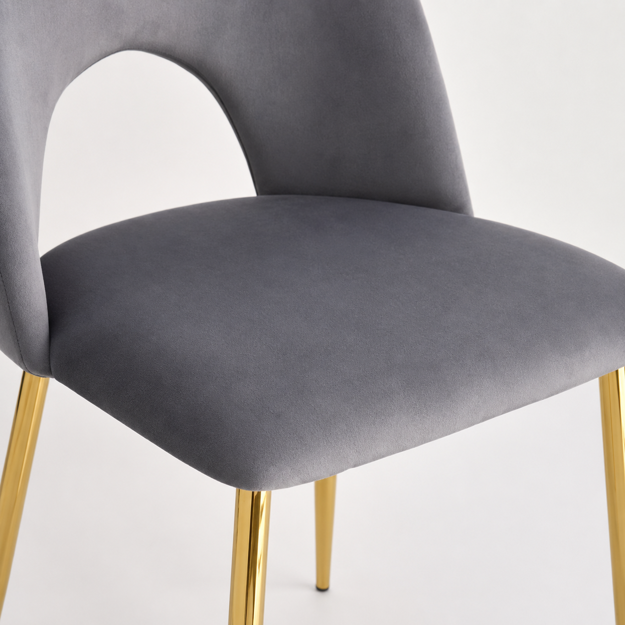 Lot de chaises TEDDY Gold velours #couleur_anthracite