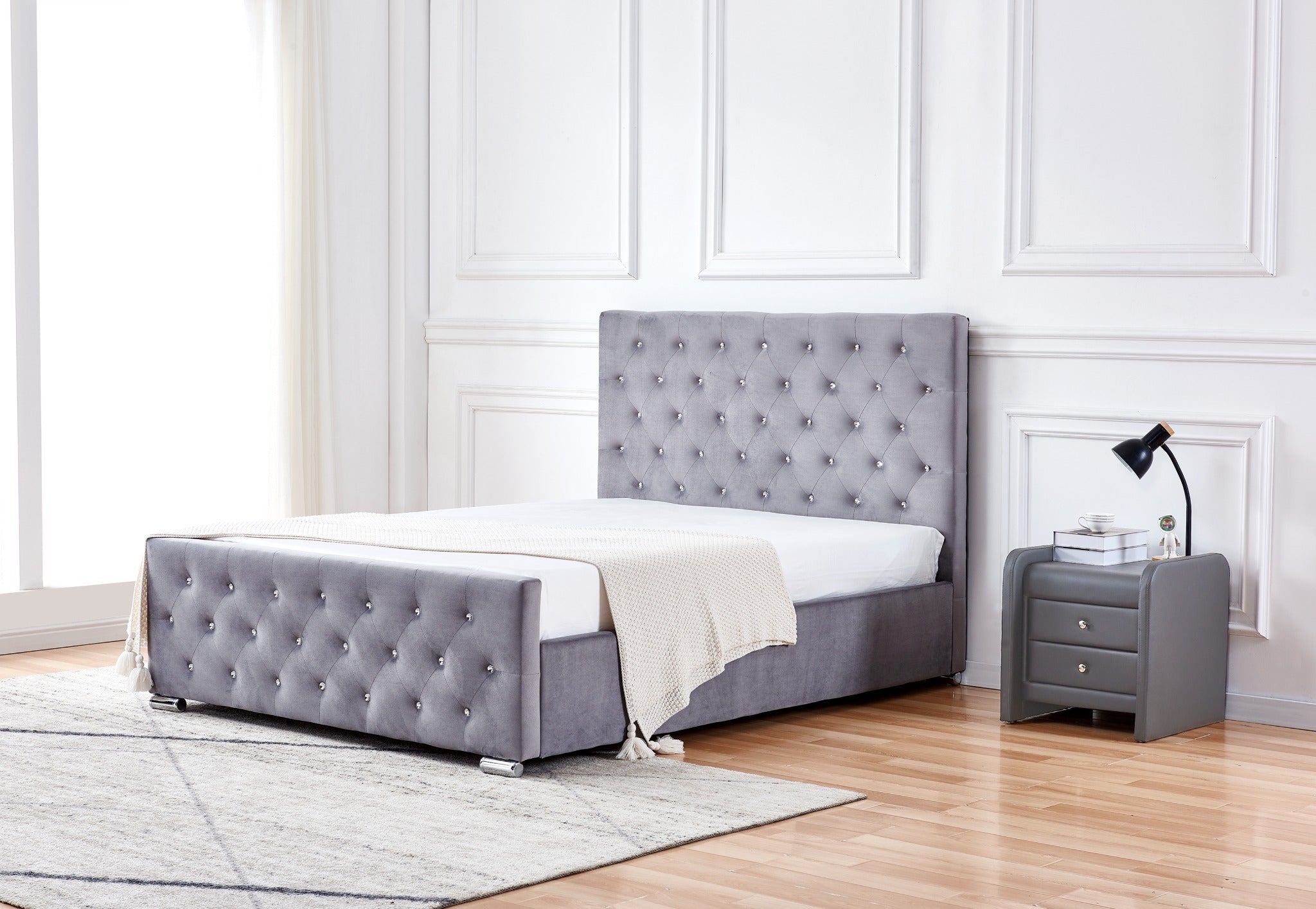 Lit 2 places 160x200 cm en velours gris sommier inclus PRESTIGE