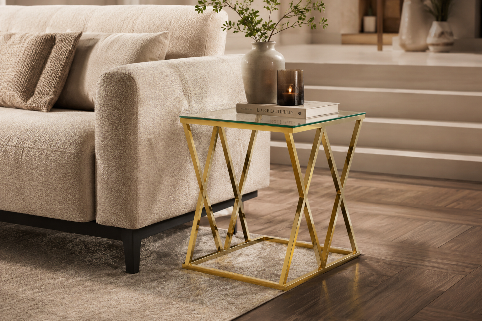 Guéridon TRIANGLE – Finition Gold – 50x50x55 cm #couleur_transparent
