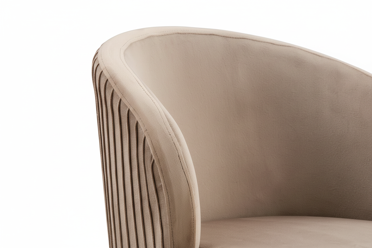 Lot 2 Chaises Salle à Manger Carlita Accoudoirs Velours Taupe Pieds Gold 44,5x50x80cm