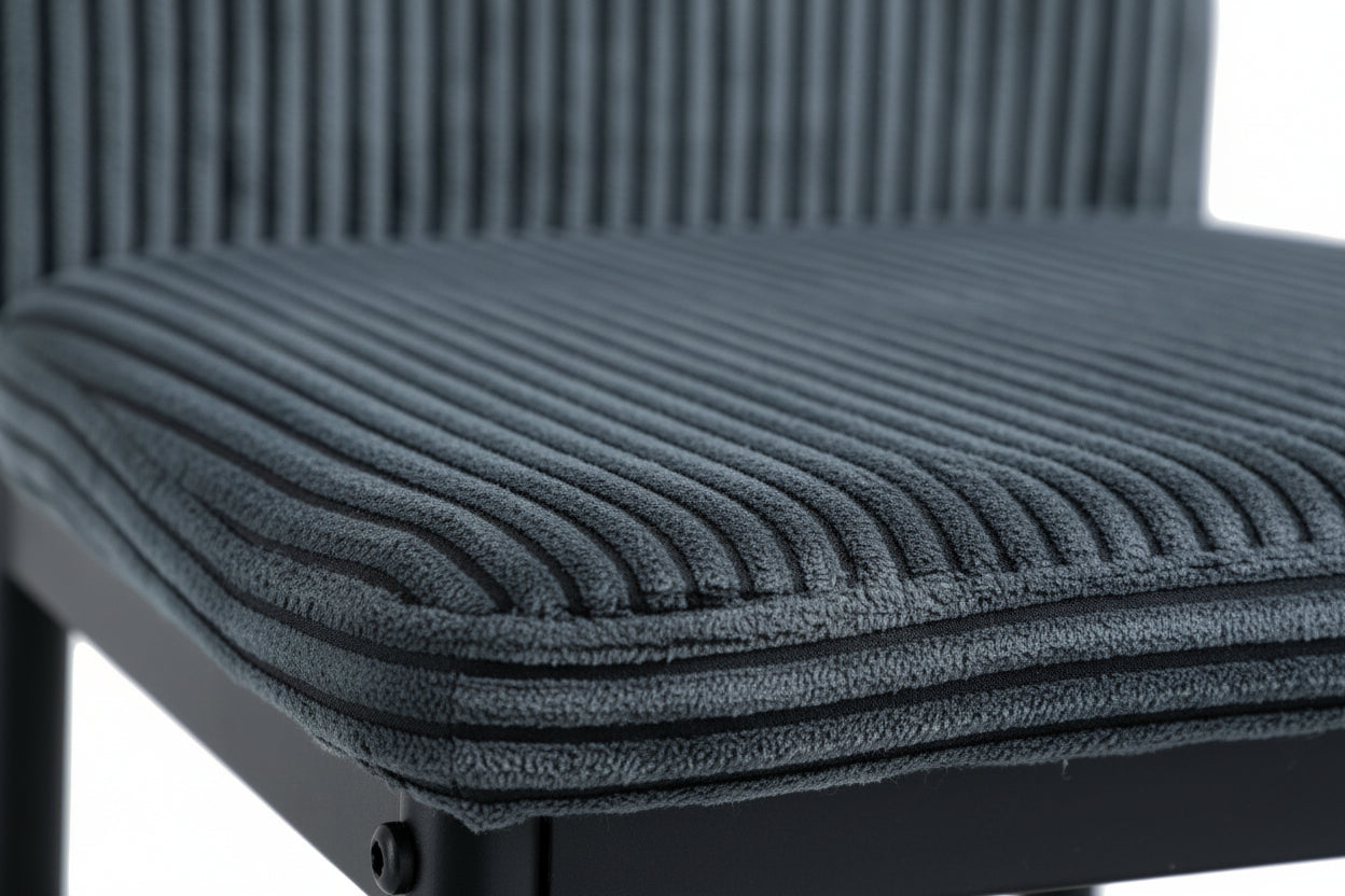 Lot 4 Chaises Salle à Manger Klarna Tissu Côtelé Gris Pieds Métal Noir