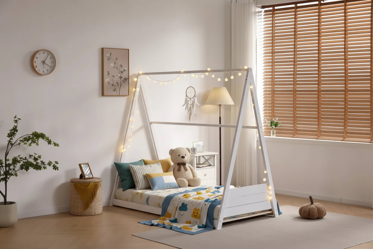 Lit enfant tipi bois blanc 90x190 cm avec sommier TIPI