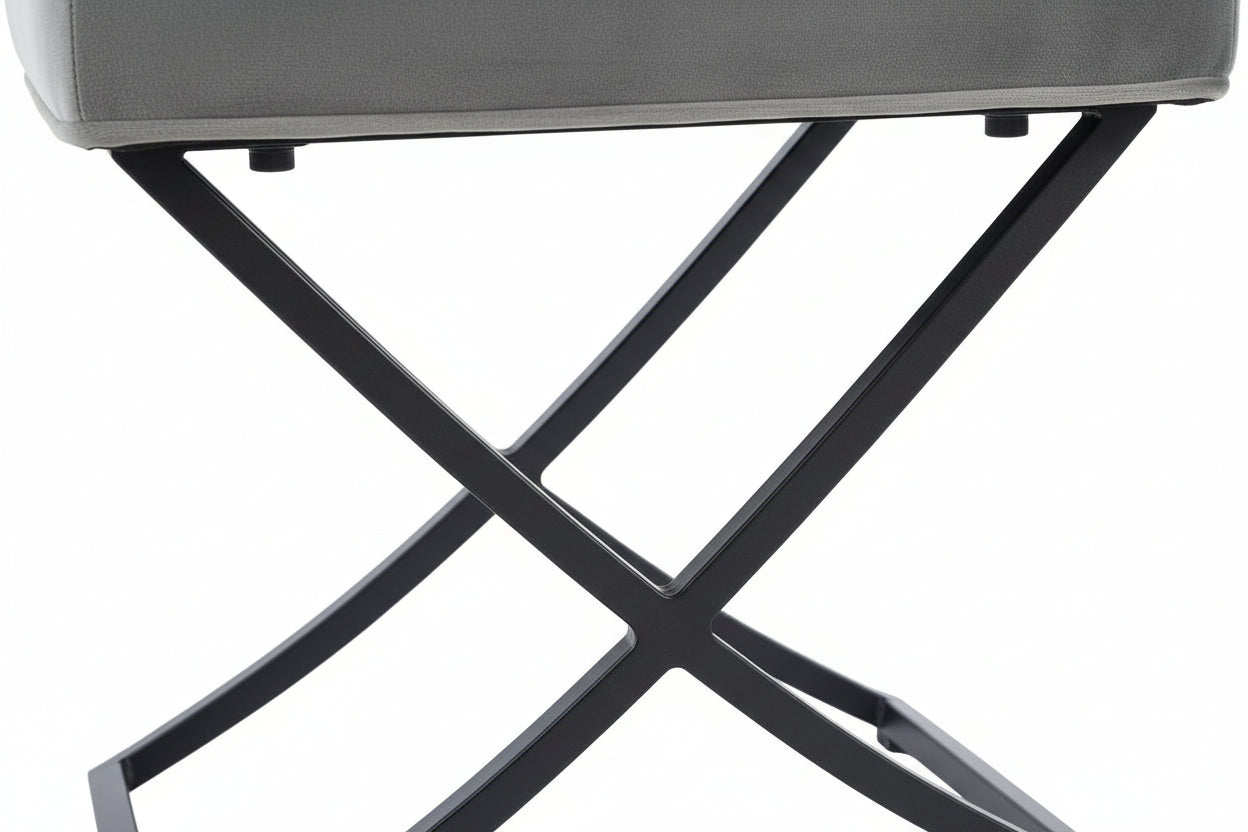 Lot 4 Chaises Salle à Manger Gabrielle Velours Anthracite Capitonné Pieds Métal Noir