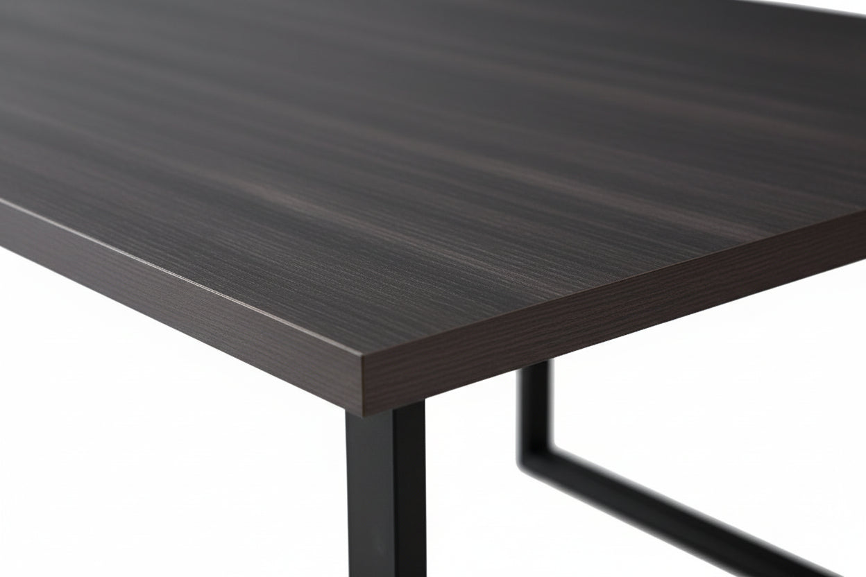Table à manger bois noir 160x90 cm 4-6 couverts pied métal noir – BELGRADE