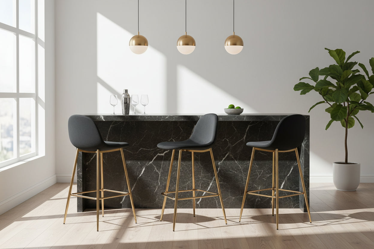 Lot 2 Tabourets de Bar Scandinave Velours Noir Pieds Gold 47,5x43x100cm