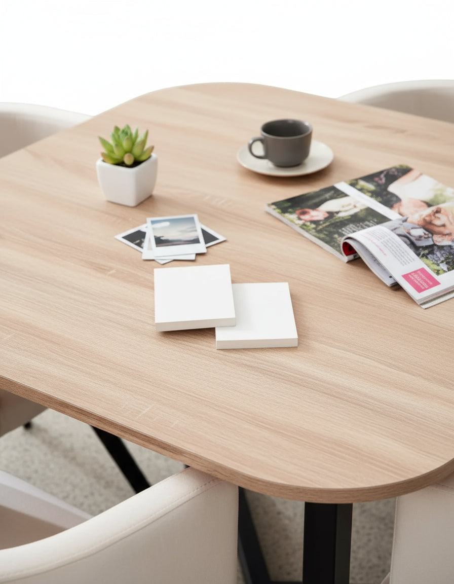 Ensemble Table et 4 chaises VENDOME en bois pieds métal