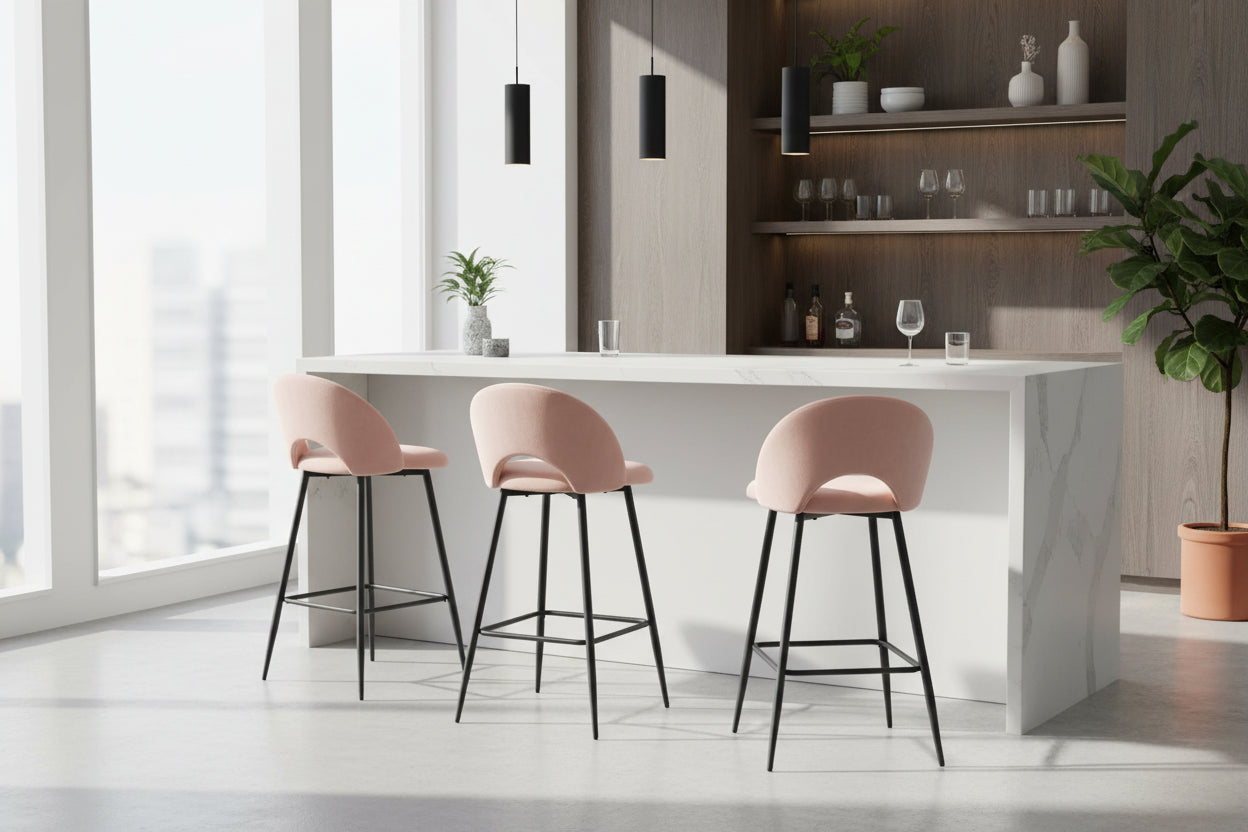 Lot 2 Tabourets de Bar Teddy Velours Rose Pieds Métal Noir 47x36x98cm