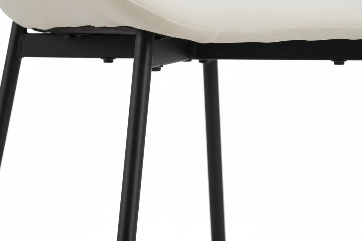 Lot 4 Chaises Salle à Manger Elen Velours Écru Pieds Métal Noir