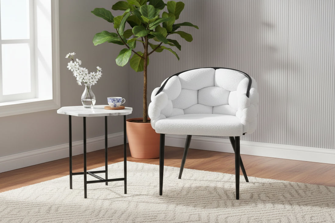 Lot 2 Chaises Salle à Manger Ballon Doudou Blanc Pieds Métal Noir 65x68x78cm