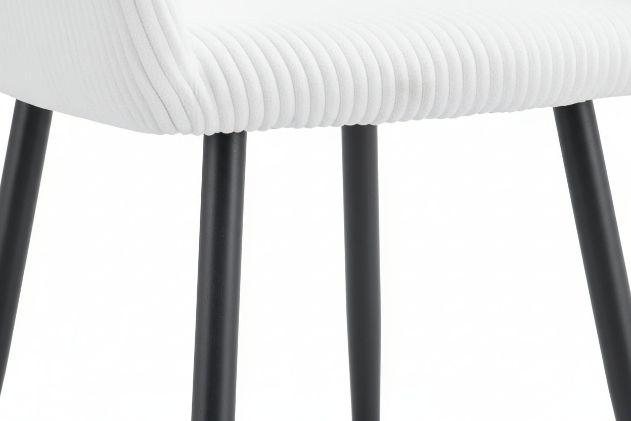 Lot 2 Chaises Salle à Manger Peach Accoudoirs Écru Pieds Métal Noir