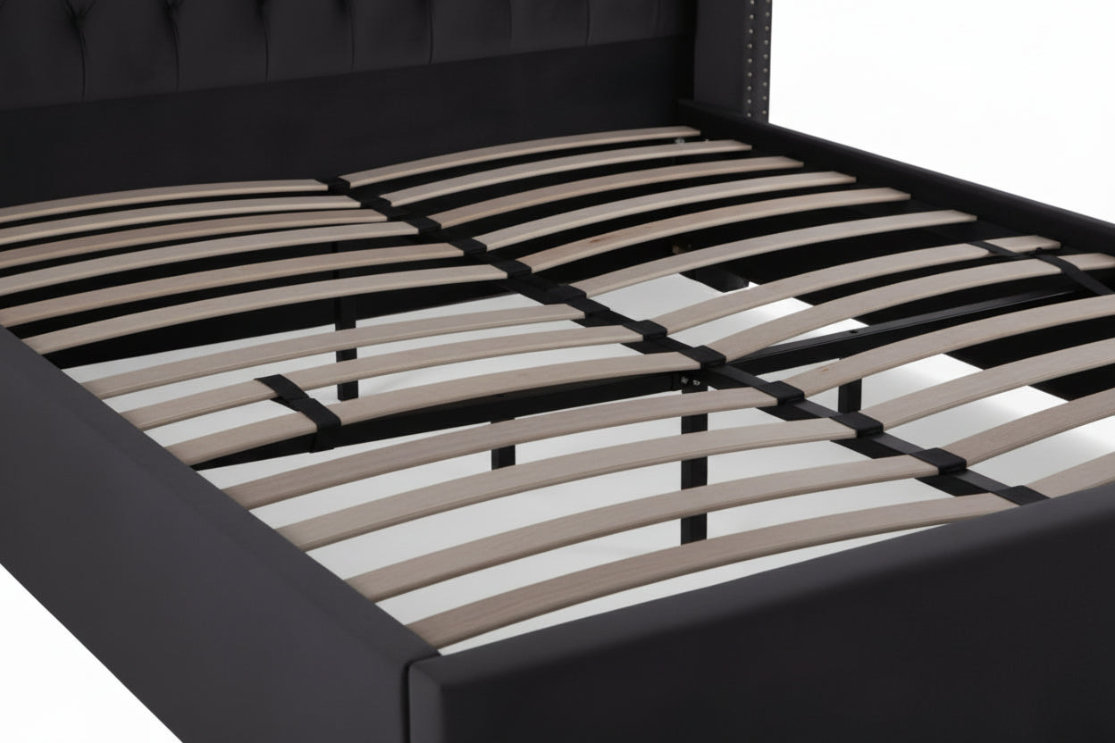 Lit double 180x200 cm velours noir tête capitonnée sommier inclus PRINCESSE