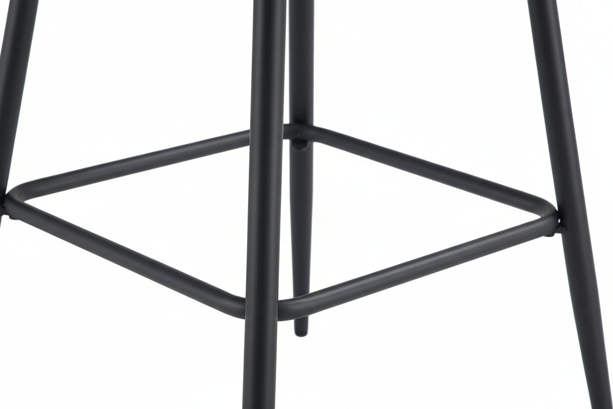 Lot 2 Tabourets de Bar Teddy Velours Taupe Pieds Métal Noir 47x36x98cm