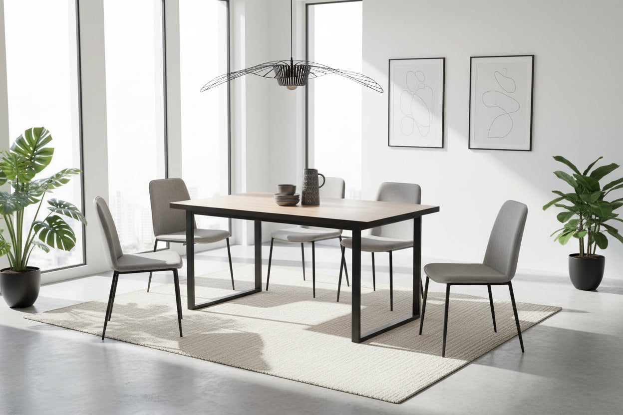 Table à manger bois beige 160x90 cm 4-6 couverts pied métal noir – BELGRADE