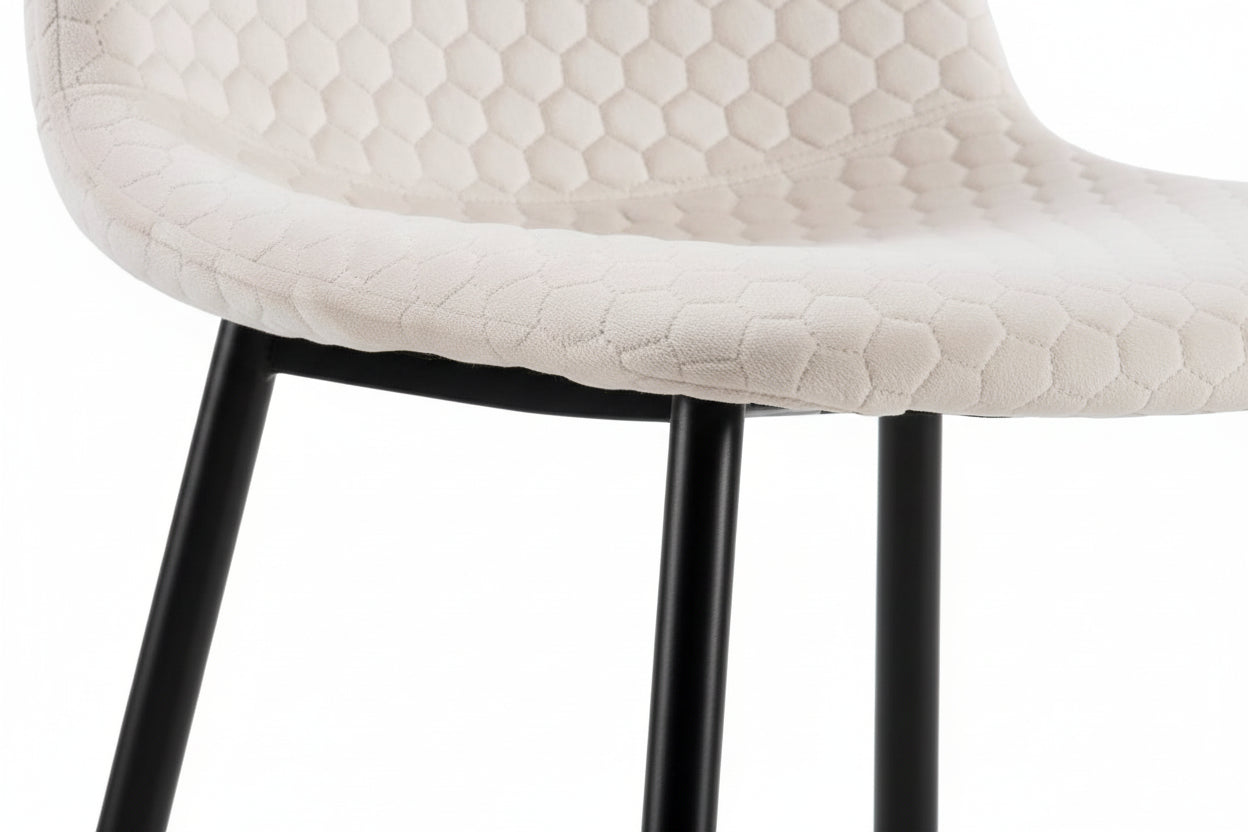 Lot 4 Chaises Salle à Manger Scandinave Alvéole Velours Beige Pieds Métal Noir