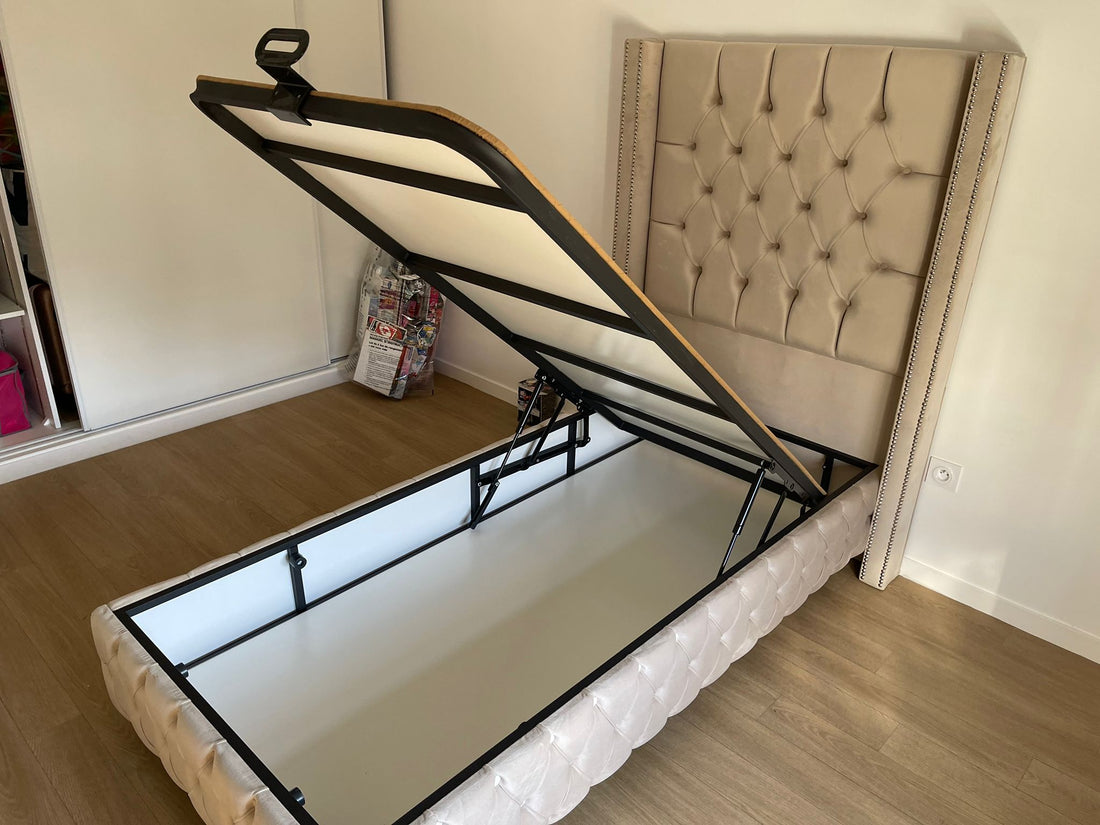 Lit Coffre BOX – Clouté – Velours – 90x190 cm – Avec sommier inclus