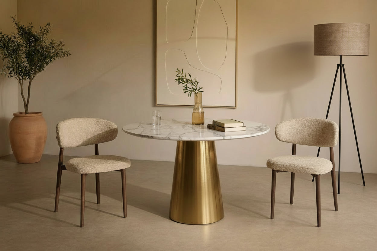 Lot de 4 Chaises de salle à manger Design – Piètement Effet Noyer & Tissu Beige