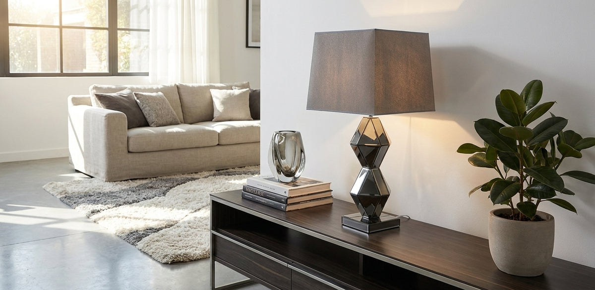 Lampe STRASS – Design Chromé & Cristaux – 16x16x52 cm