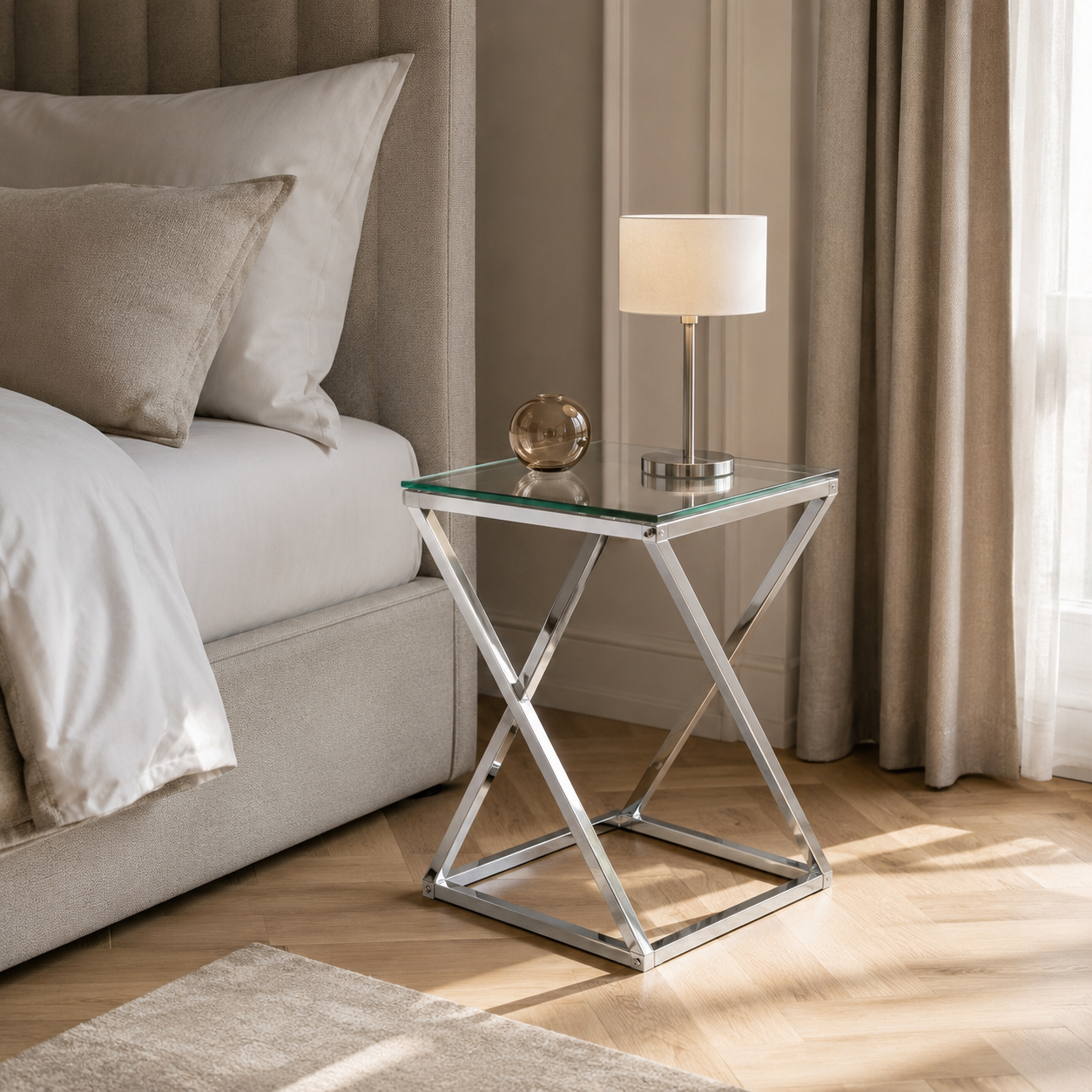 Guéridon BEVERLY – Chrome & Verre transparent – 40x40x55 cm #couleur_transparent