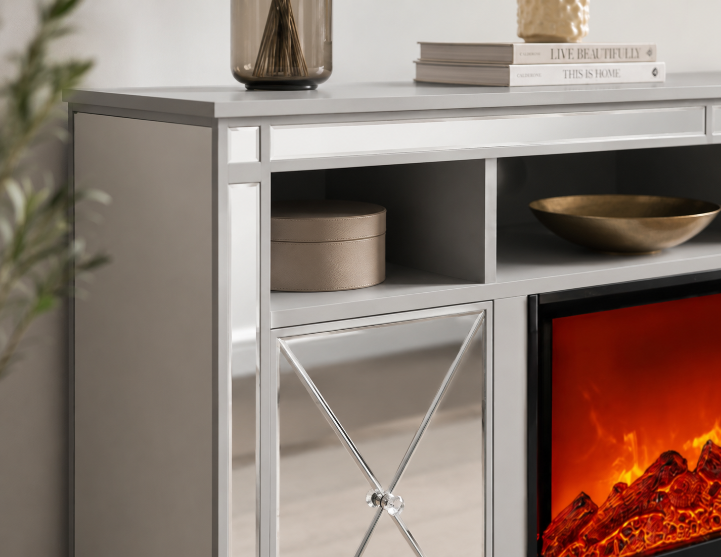 Meuble TV avec Cheminée SPEZIA – 150x40x90 cm – Style Moderne & Confort