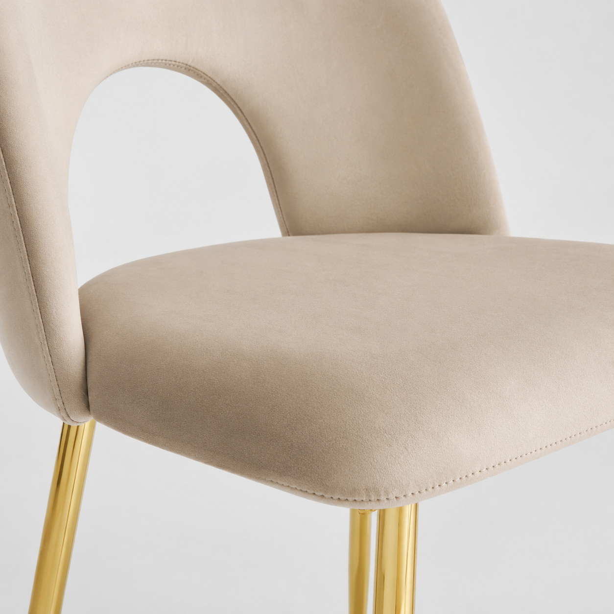 Lot de chaises TEDDY Gold velours #couleur_taupe