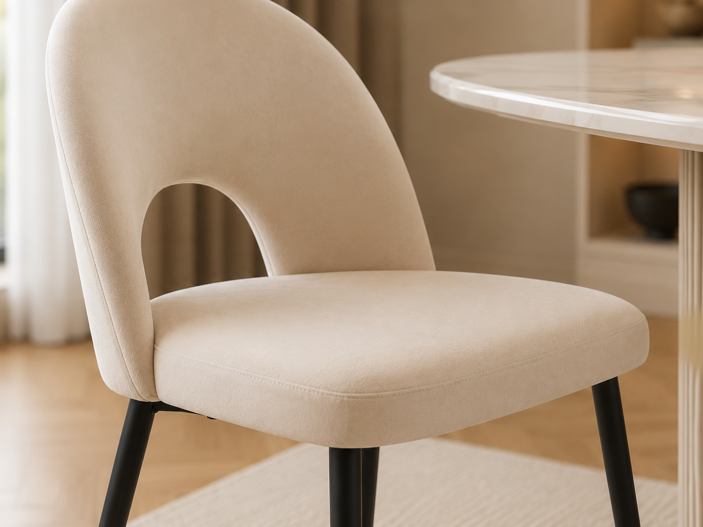 Lot de chaises TEDDY métal noir velours #couleur_beige